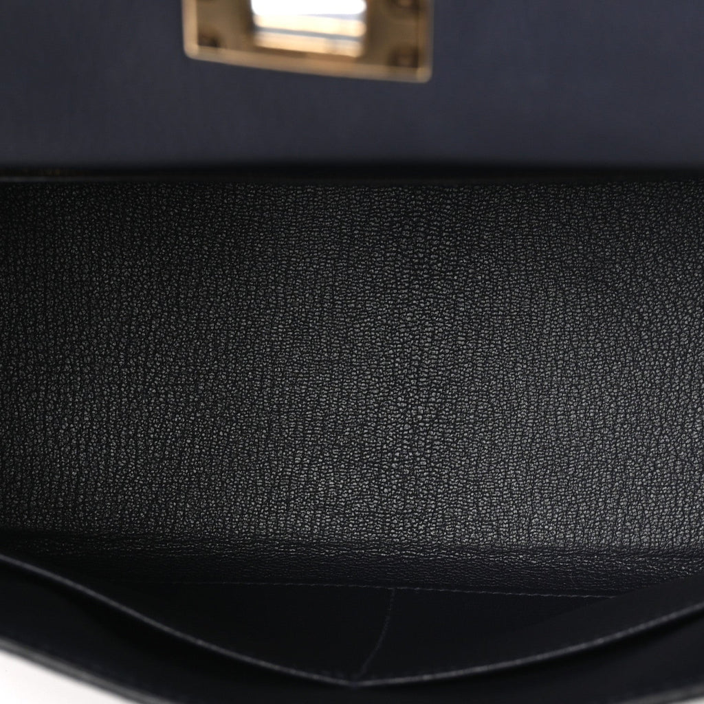 Togo Horseshoe Au Galop Kelly Retourne 28 Bleu Nuit Rouge H Fauve product image 5, provided for visual reference and product