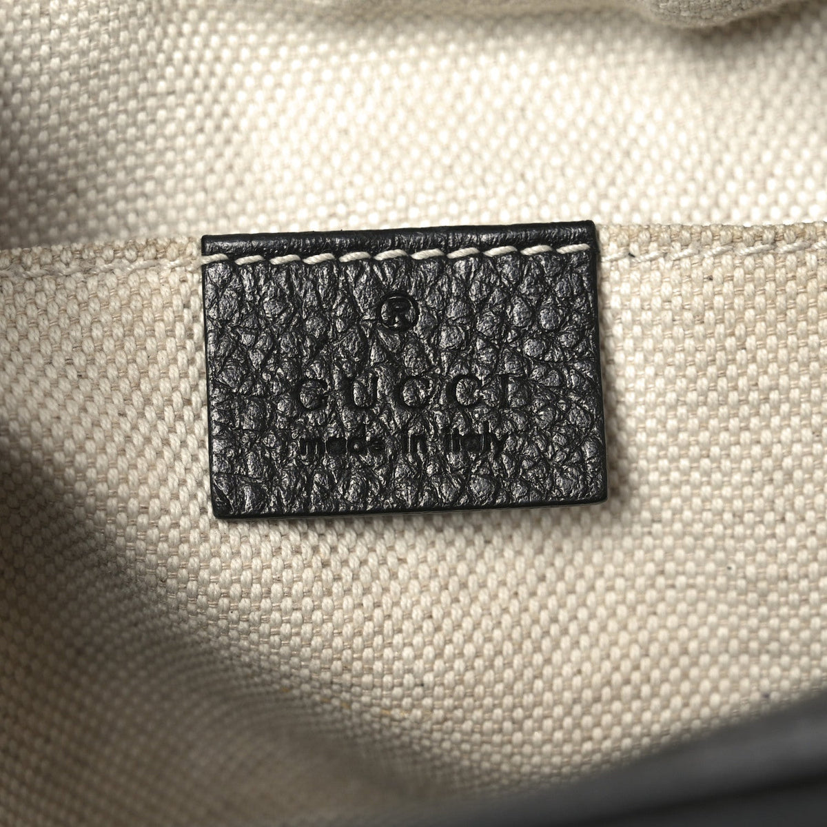 Pebbled Calfskin Small Soho Disco Bag Black product image 6, provided for visual reference and product detail review
