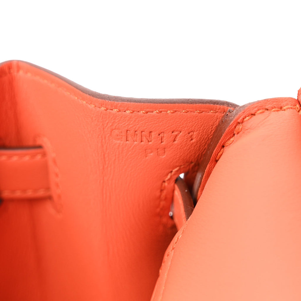 Swift Birkin 25 Tangerine product image 13, provided for visual reference and product detail review