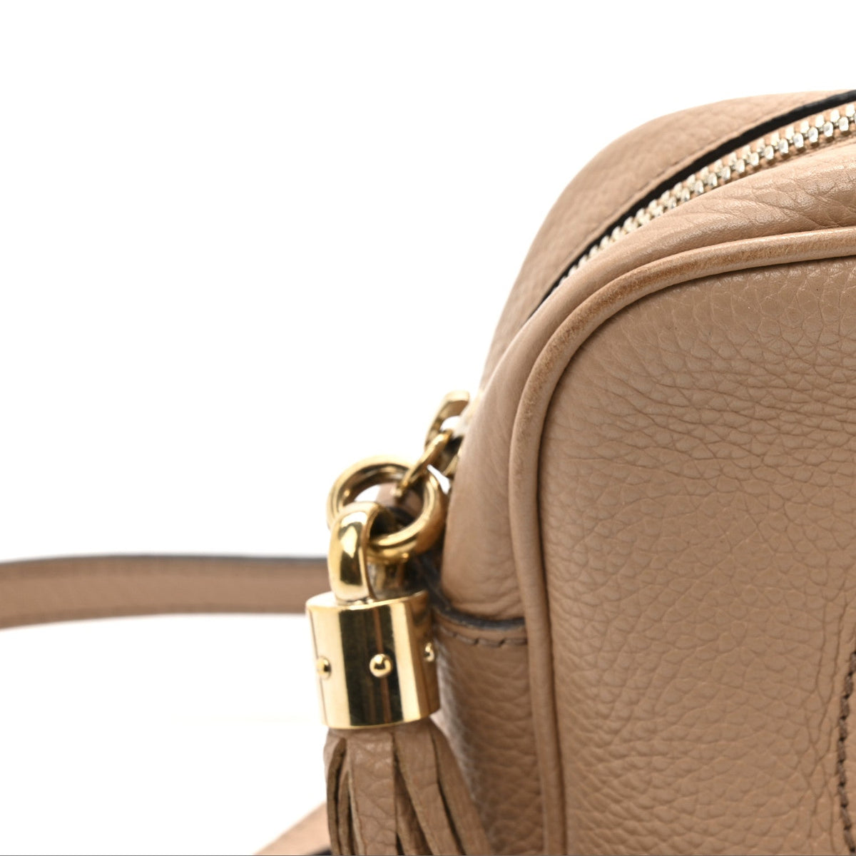 Pebbled Calfskin Small Soho Disco Bag Rose Beige product image 15, provided for visual reference and product detail review