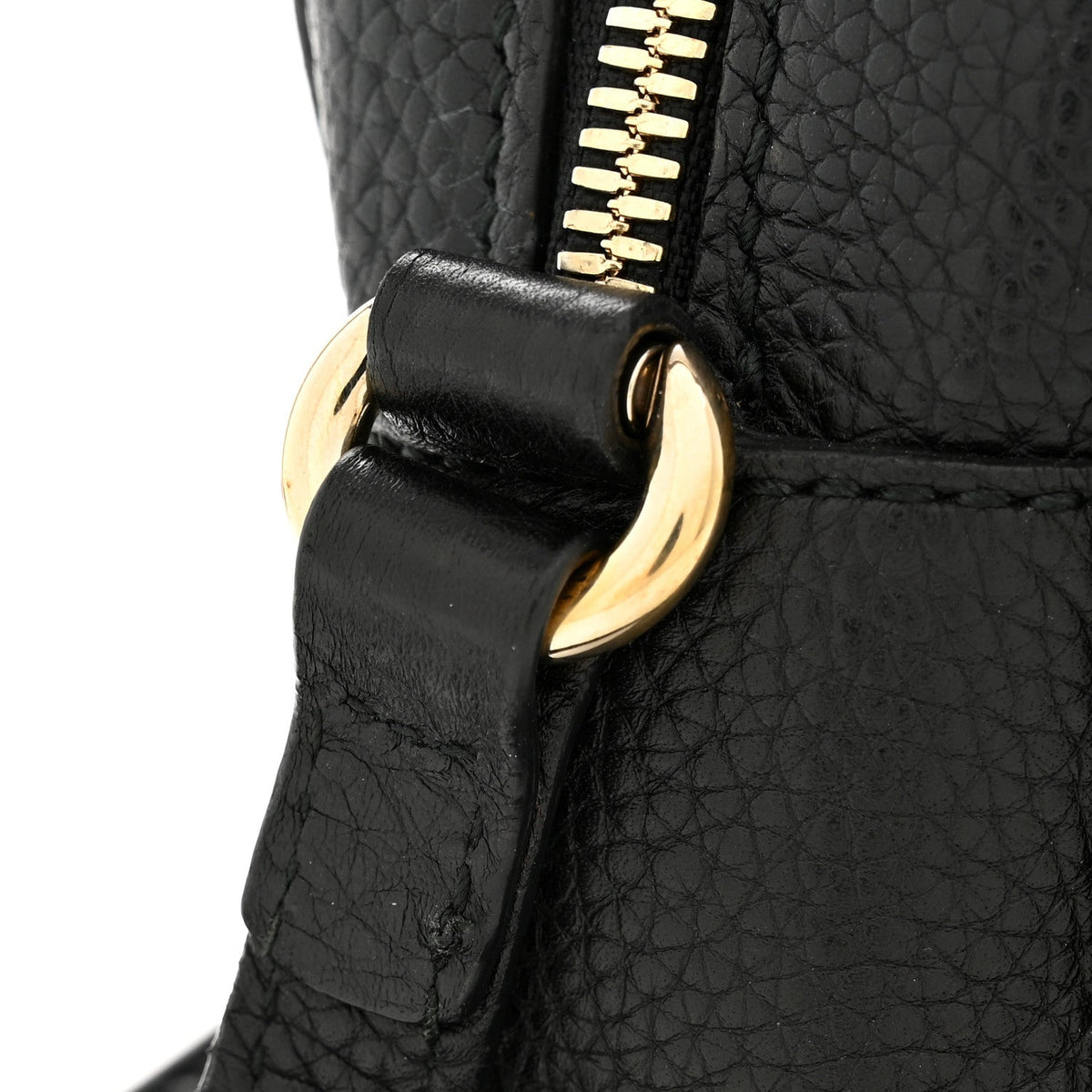 Pebbled Calfskin Small Soho Disco Bag Black product image 11, provided for visual reference and product detail review