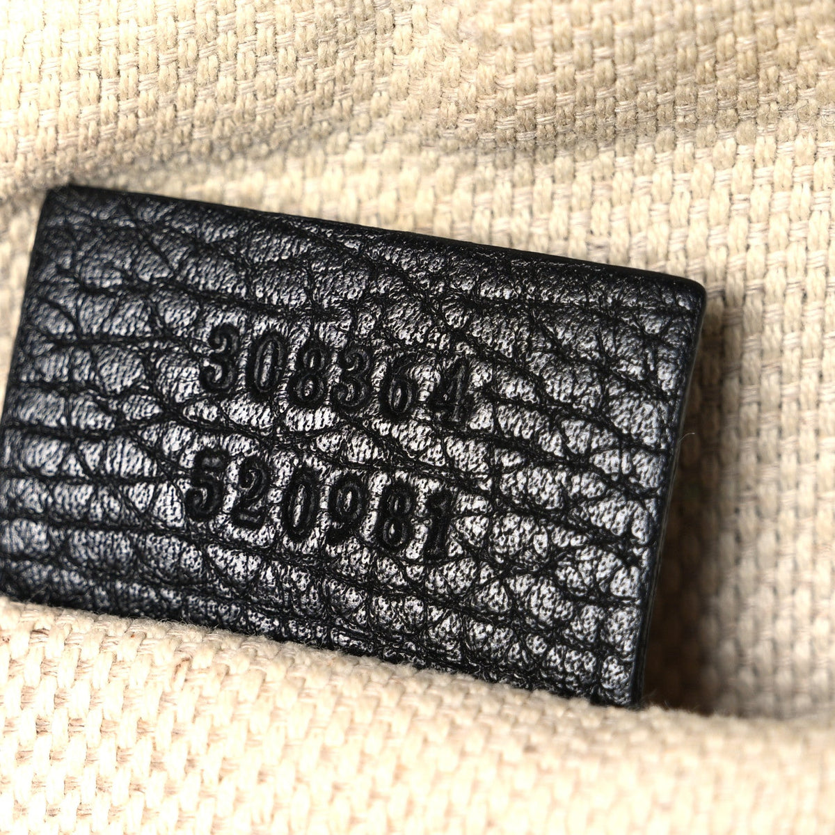 Pebbled Calfskin Small Soho Disco Bag Black product image 7, provided for visual reference and product detail review