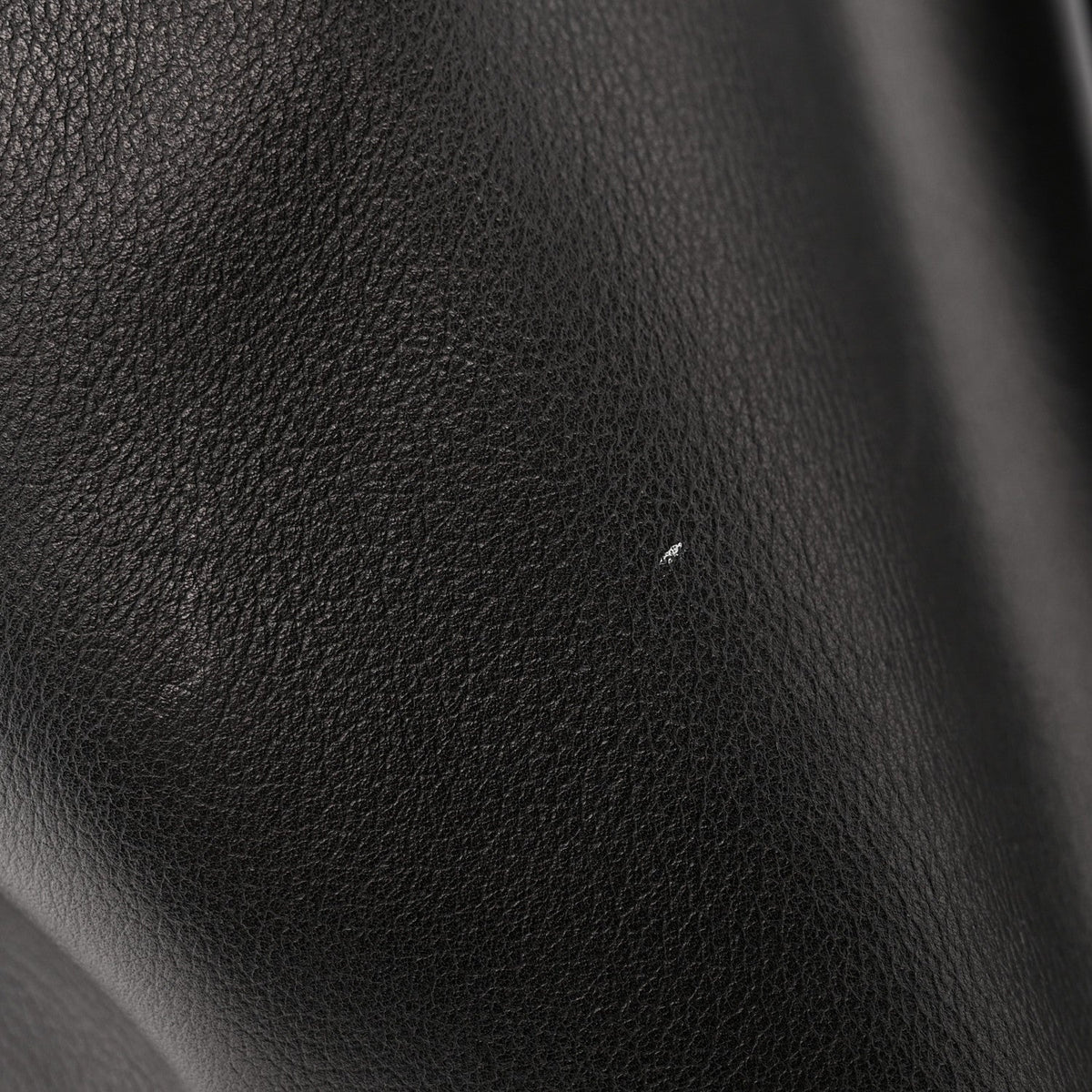 Veau Volupto Rock HAC Birkin 40 Black product image 11, provided for visual reference and product detail review
