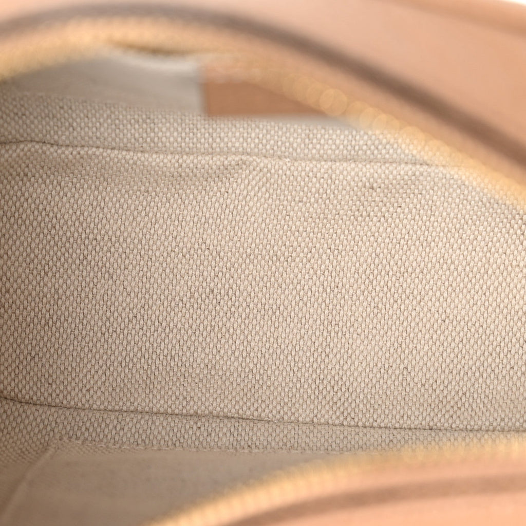 Pebbled Calfskin Small Soho Disco Bag Camelia product image 5, provided for visual reference and product detail review