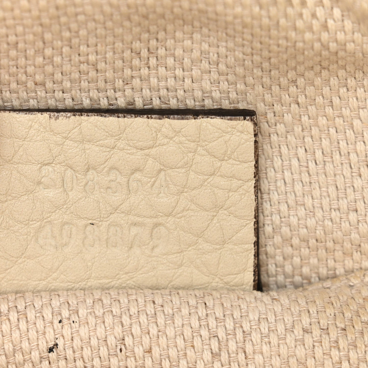 Pebbled Calfskin Small Soho Disco Bag Off White product image 18, provided for visual reference and product detail review