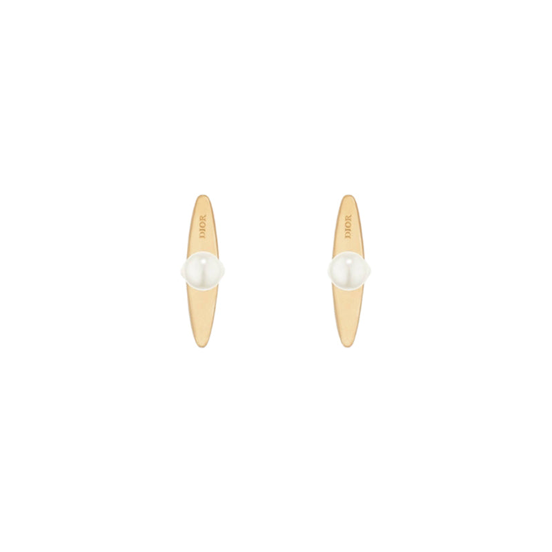 Dior Tribales Star 18K Gold Earrings product image 6, provided for visual reference and product detail review