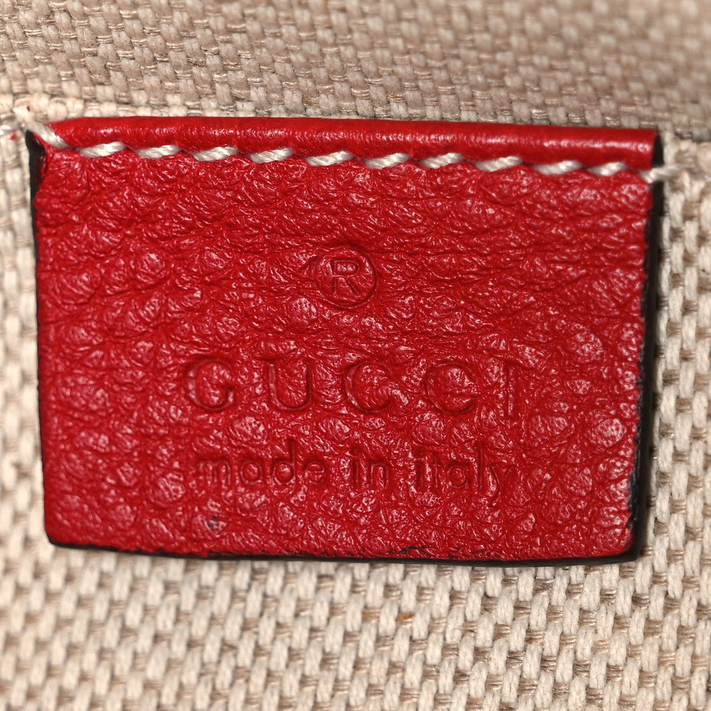 Pebbled Calfskin Small Soho Disco Bag Vibrant Red product image 6, provided for visual reference and product detail review