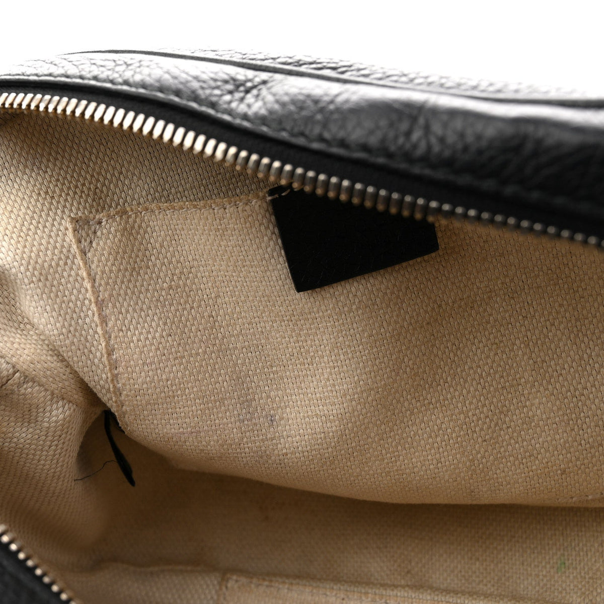 Pebbled Calfskin Small Soho Disco Bag Black product image 11, provided for visual reference and product detail review