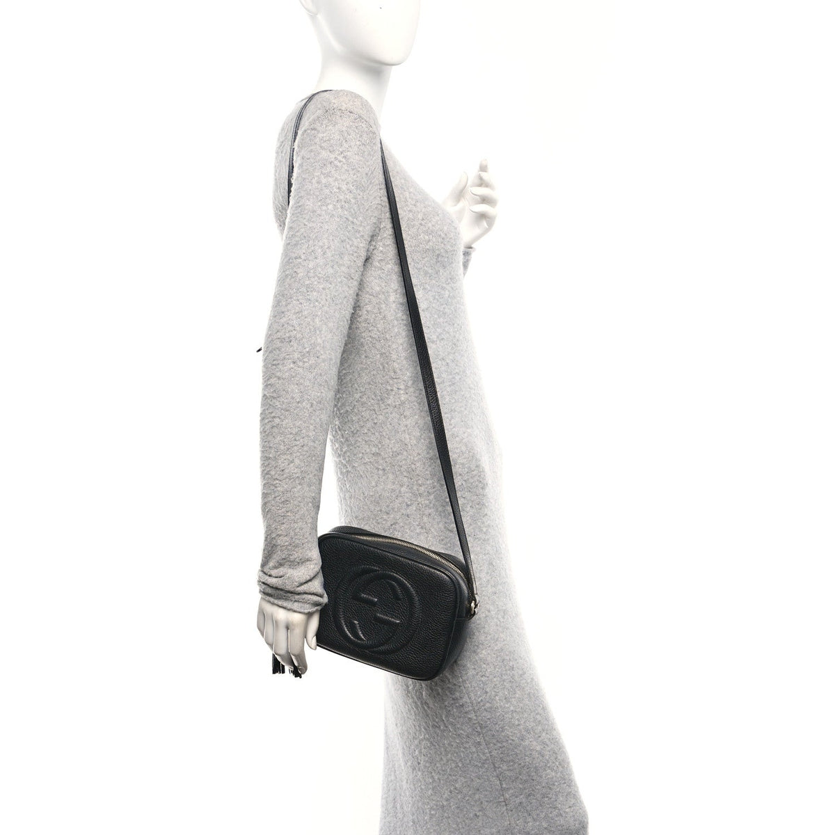 Pebbled Calfskin Small Soho Disco Bag Black product image 2, provided for visual reference and product detail review