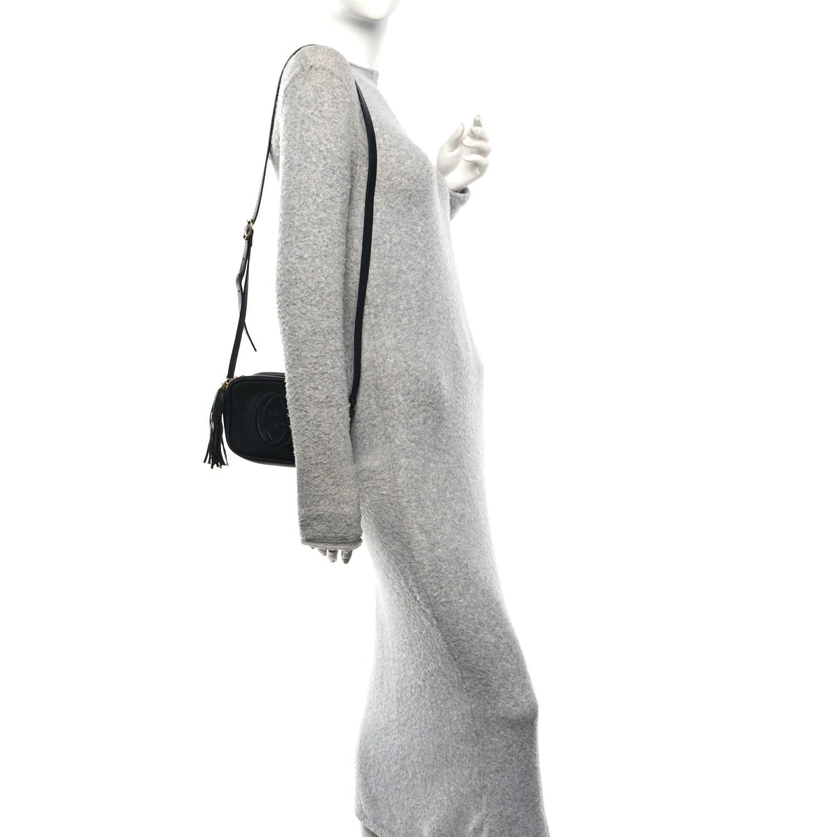 Pebbled Calfskin Small Soho Disco Bag Black product image 2, provided for visual reference and product detail review