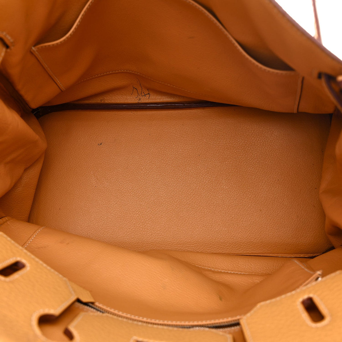 Taurillon Clemence HAC Birkin 32 Natural Sable product image 5, provided for visual reference and product detail review
