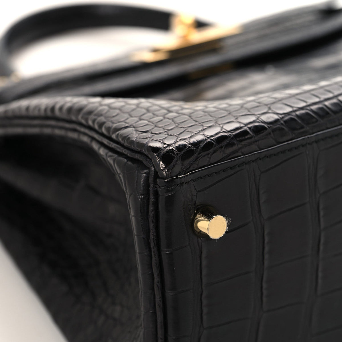 Matte Alligator Kelly Retourne 28 Black product image 7, provided for visual reference and product detail review