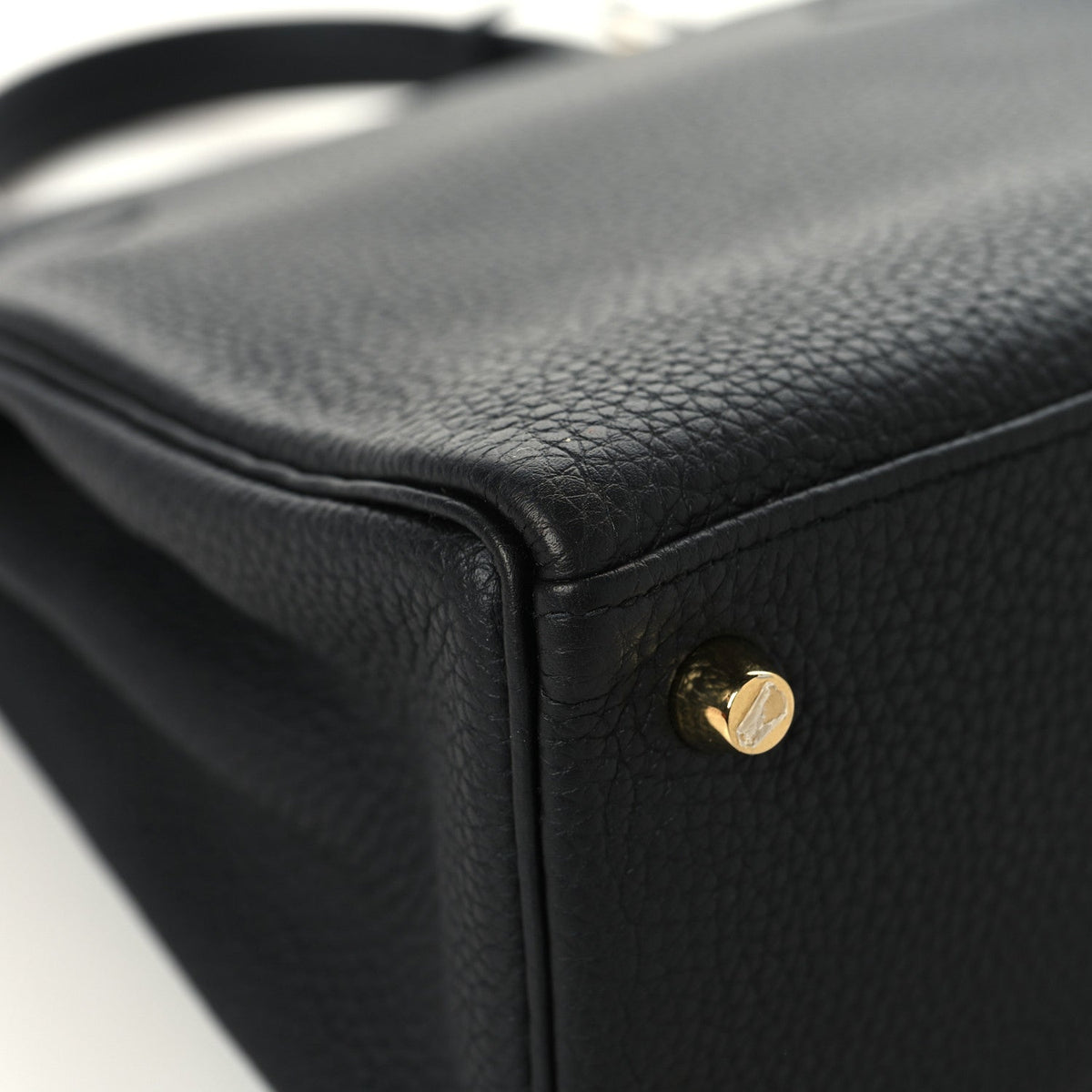 Togo Kelly Retourne 25 Black product image 11, provided for visual reference and product detail review