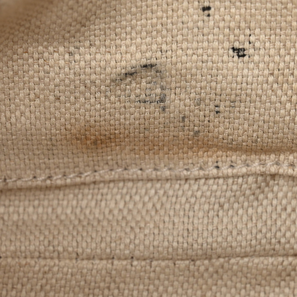 Pebbled Calfskin Small Soho Disco Bag Off White product image 34, provided for visual reference and product detail review