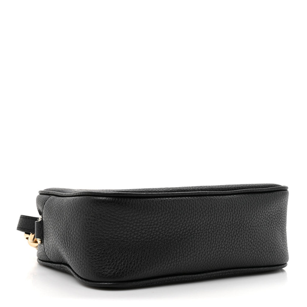 Pebbled Calfskin Small Soho Disco Bag Black product image 4, provided for visual reference and product detail review