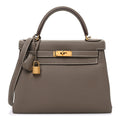Togo Kelly Retourne 28 Etoupe product image 1, provided for visual reference and product detail review