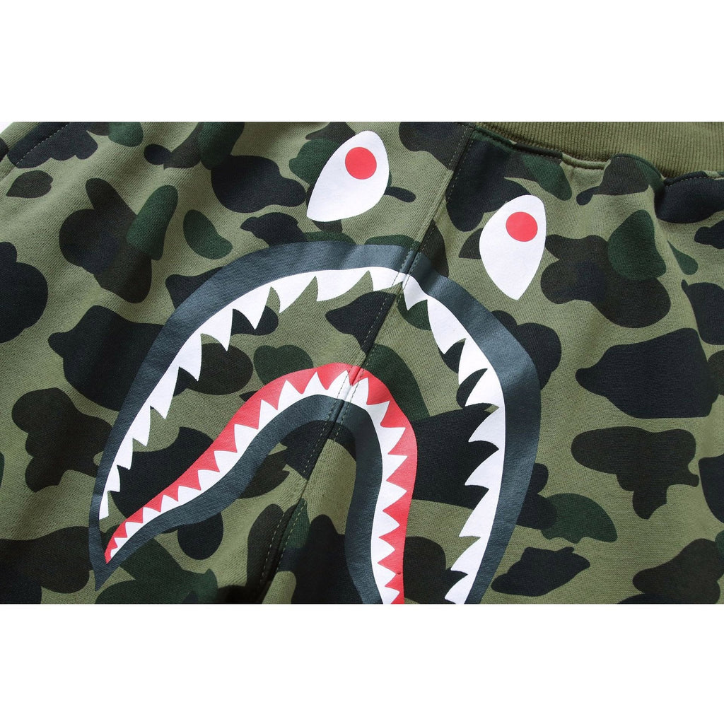 Bathing Ape Shorts Men Shark Head Camouflage Elastic Waist Fifth Pants Middle Pants Casual Shorts product image 7, provided