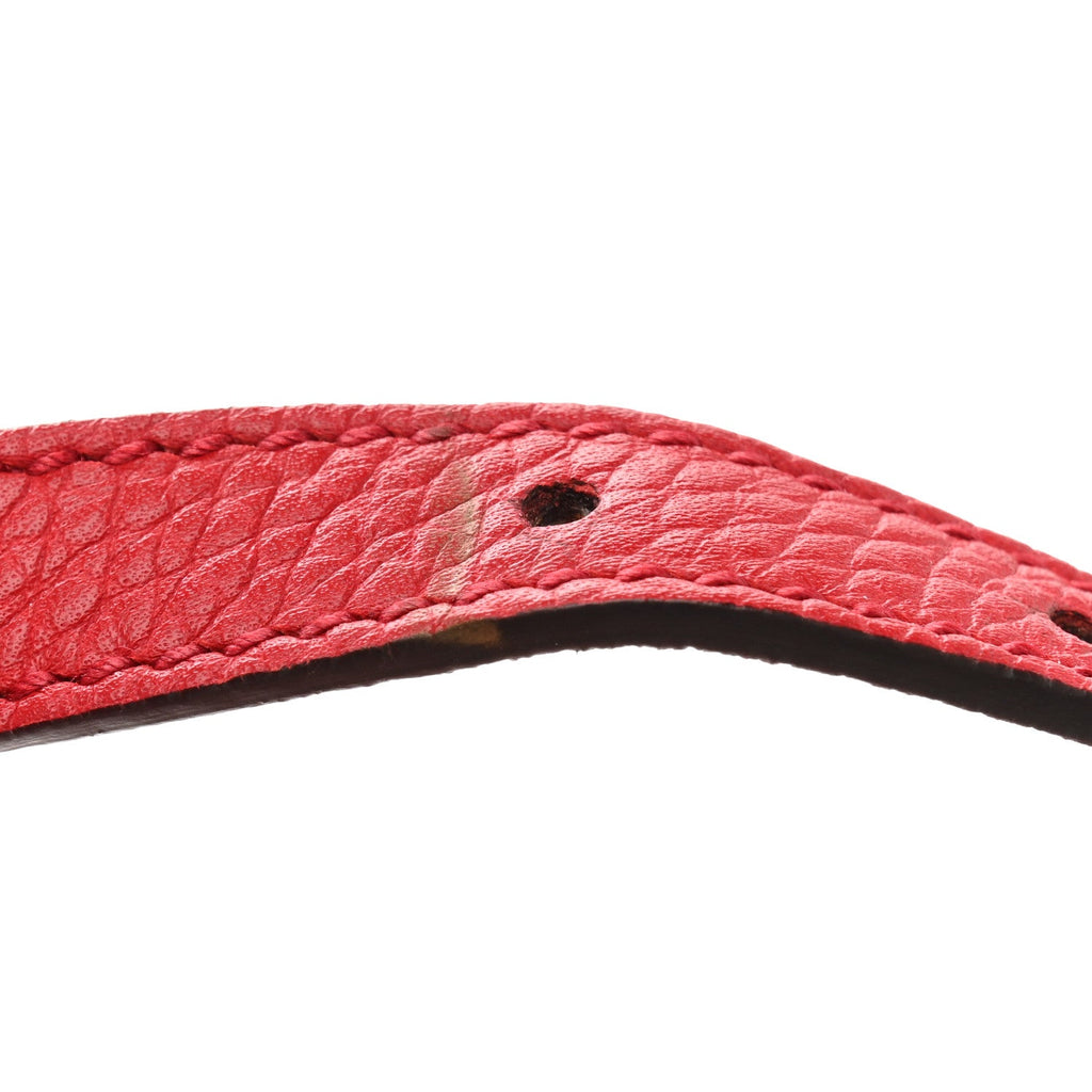 Pebbled Calfskin Small Soho Disco Bag Tabasco Red product image 14, provided for visual reference and product detail review