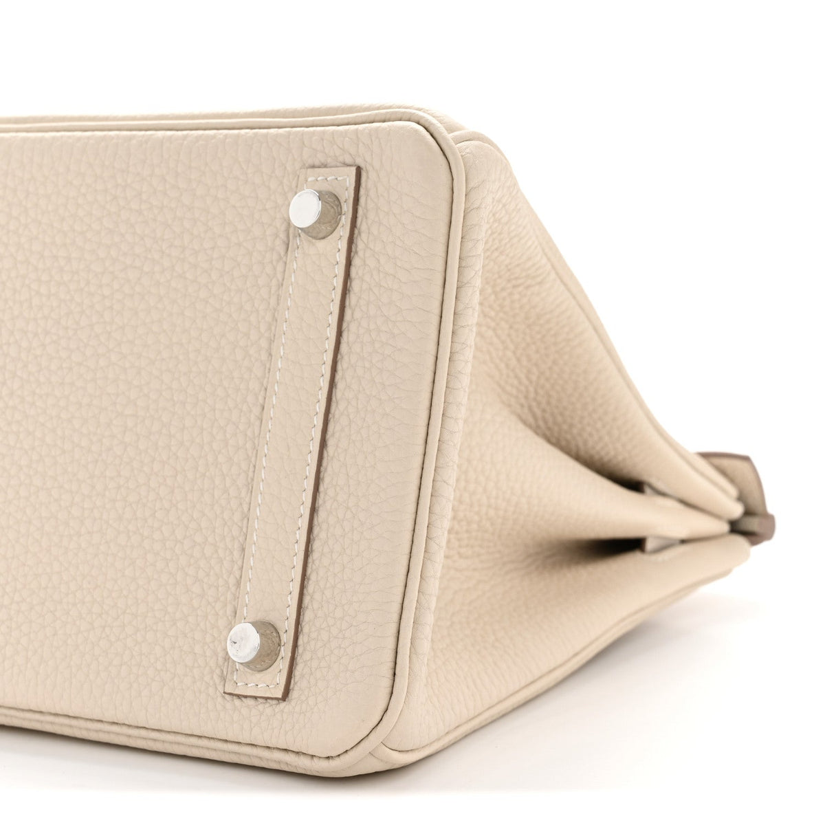 Taurillon Clemence Birkin 30 Craie product image 10, provided for visual reference and product detail review