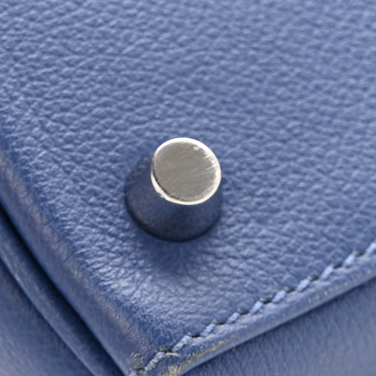 Evercolor Verso Kelly Retourne 28 Bleu Brighton Capucine product image 13, provided for visual reference and product detail