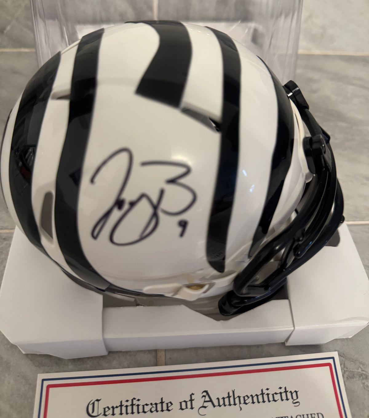 Joe Burrow Autographed Cincinnati Bengals Mini Helmet with product image 4