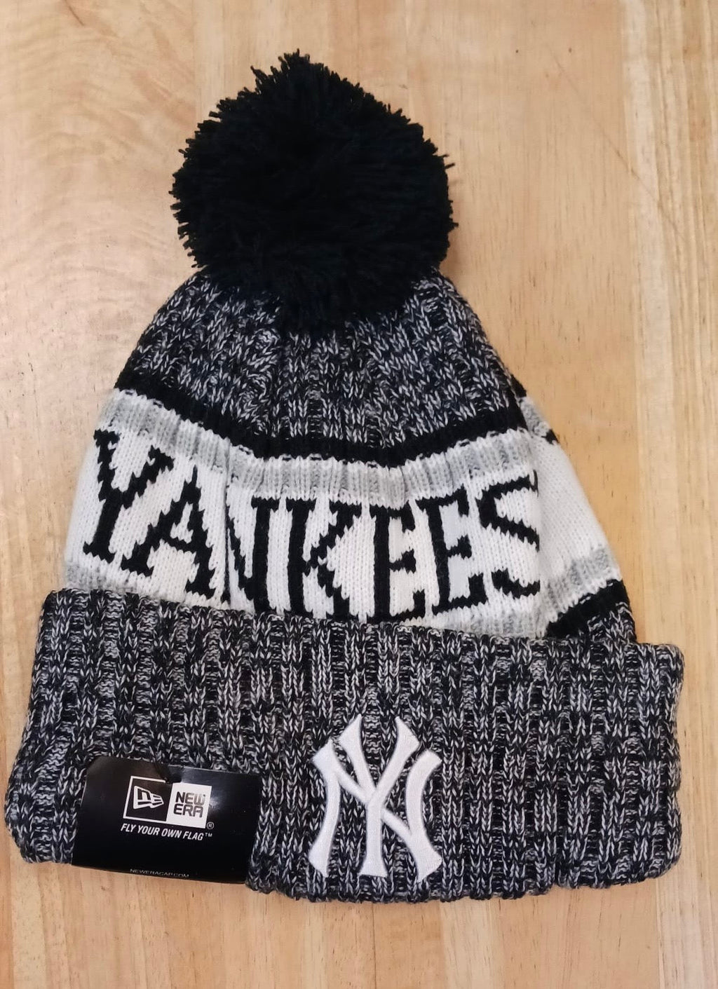 New York Yankees MLB Era winter knit Hat with Pom product image 1