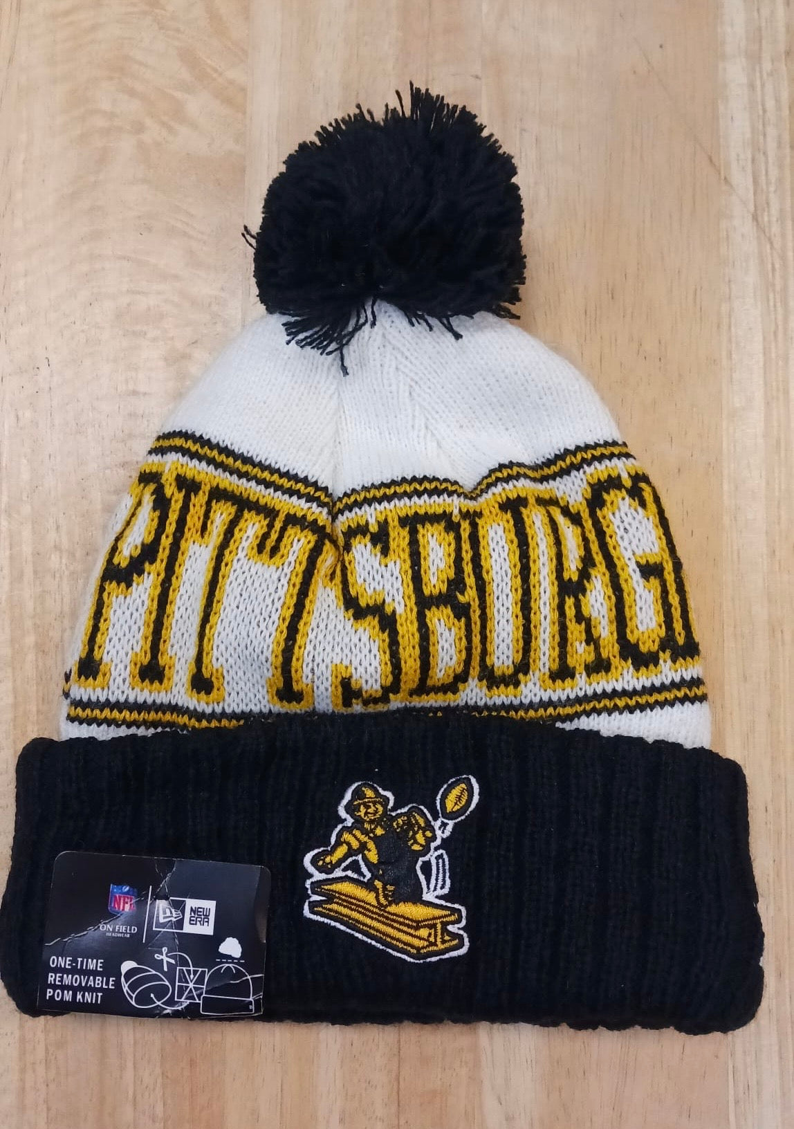 Pittsburgh Steelers NFL New Era winter Hat with Pom retro product image 1