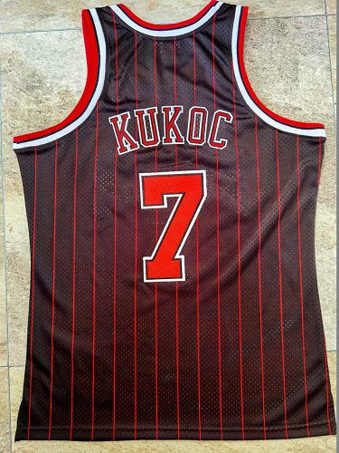 Toni Kukoc 1995-96 Chicago Bulls Jersey Mitchell & Ness product image 4