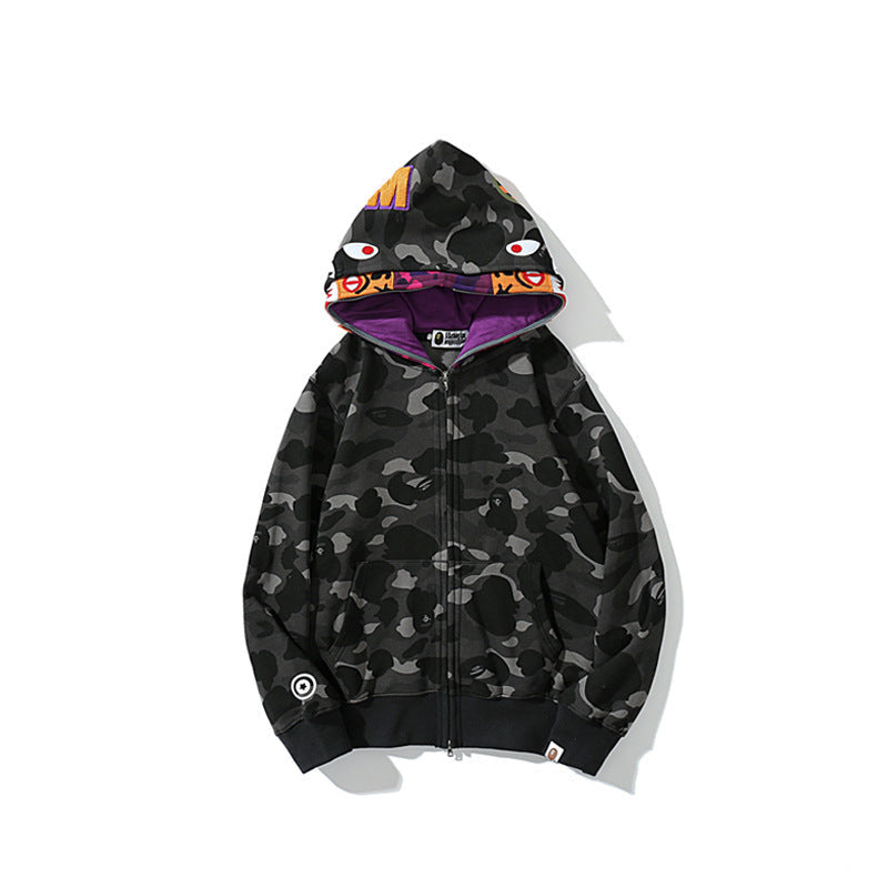 Bathing Ape Camouflage Sweater Autumn and Winter Coat product image 5, provided for visual reference and product detail