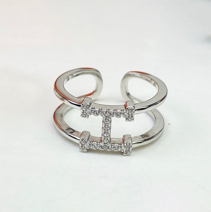 Hermes Ever Chaine D'ancre 18K Gold Ring product image 1, provided for visual reference and product detail review