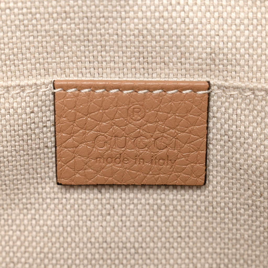 Pebbled Calfskin Small Soho Disco Bag Camelia product image 6, provided for visual reference and product detail review