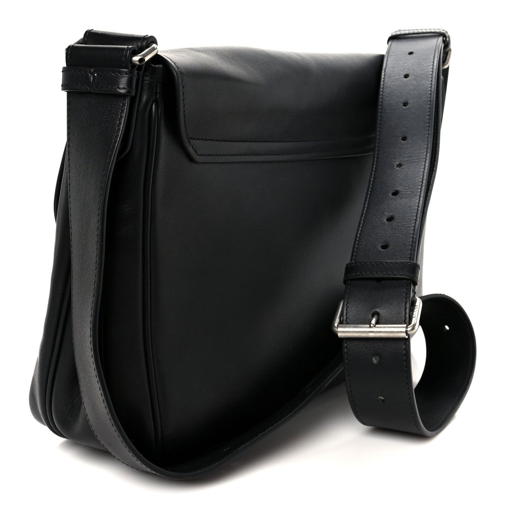 Calfskin Dionysus Messenger Bag Black product image 3, provided for visual reference and product detail review