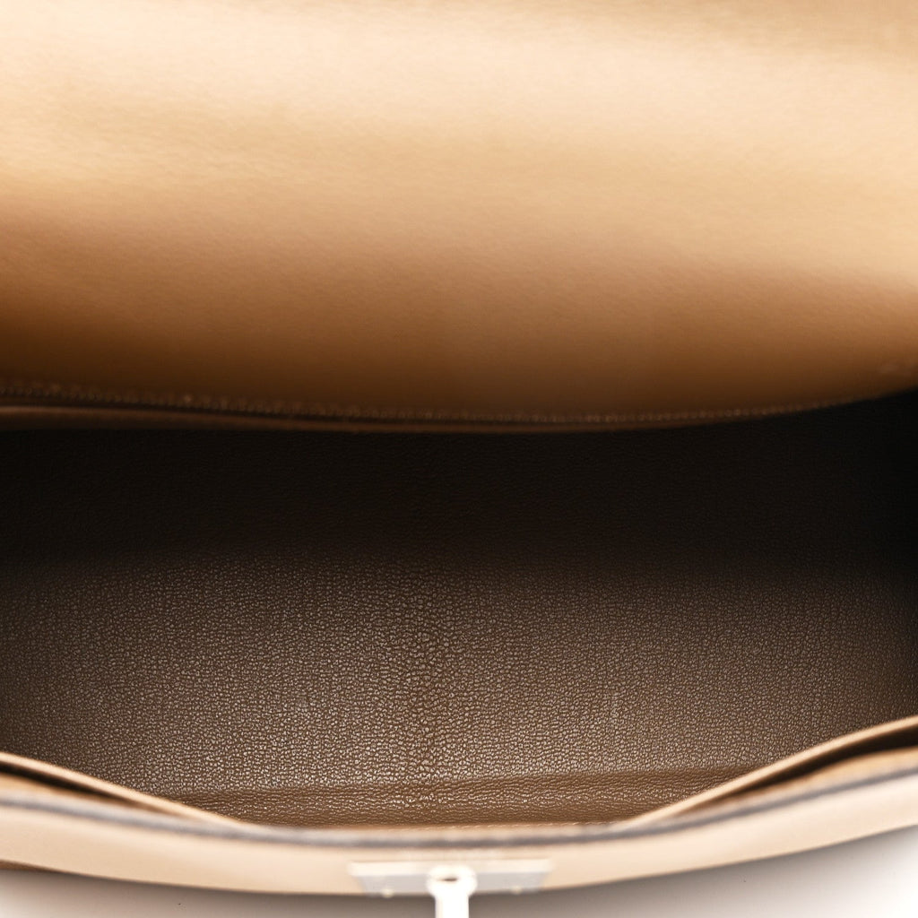 Evercolor Kelly Retourne 28 Beige De Weimar product image 5, provided for visual reference and product detail review