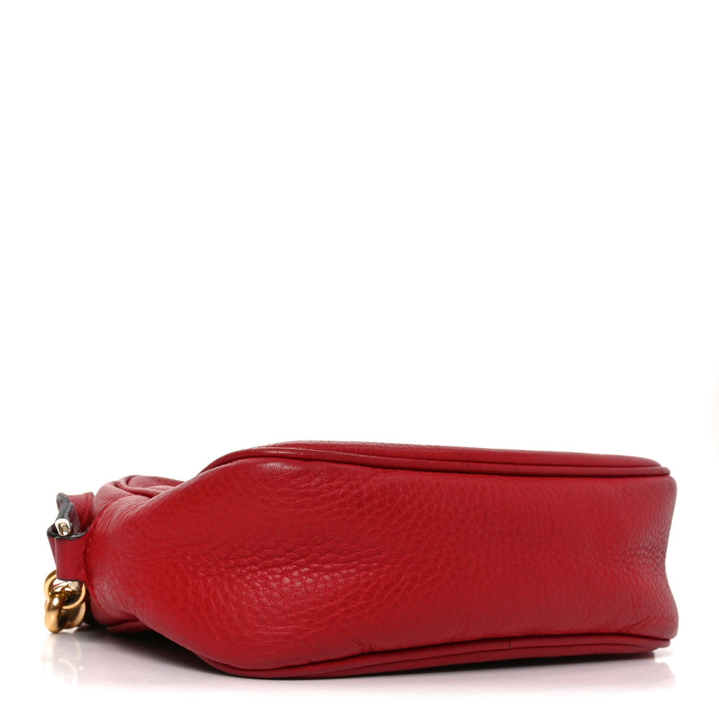 Pebbled Calfskin Small Soho Disco Bag Tabasco Red product image 4, provided for visual reference and product detail review