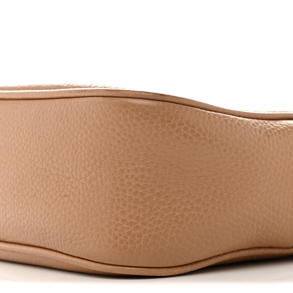 Pebbled Calfskin Small Soho Disco Bag Camelia product image 9, provided for visual reference and product detail review