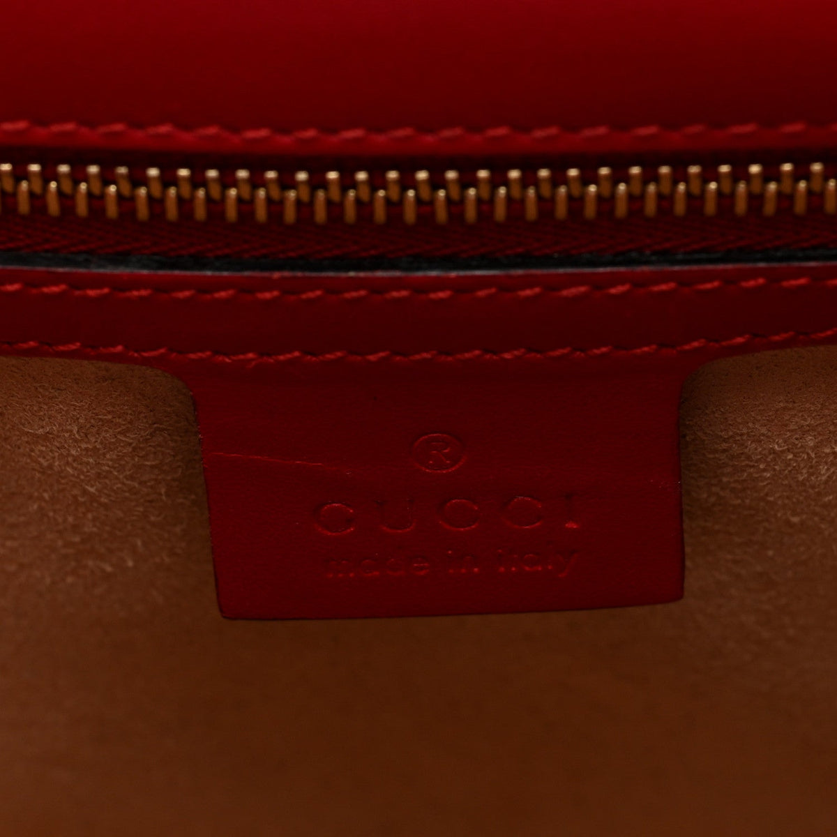 Guccissima Medium Padlock Shoulder Bag Hibiscus Red product image 6, provided for visual reference and product detail review