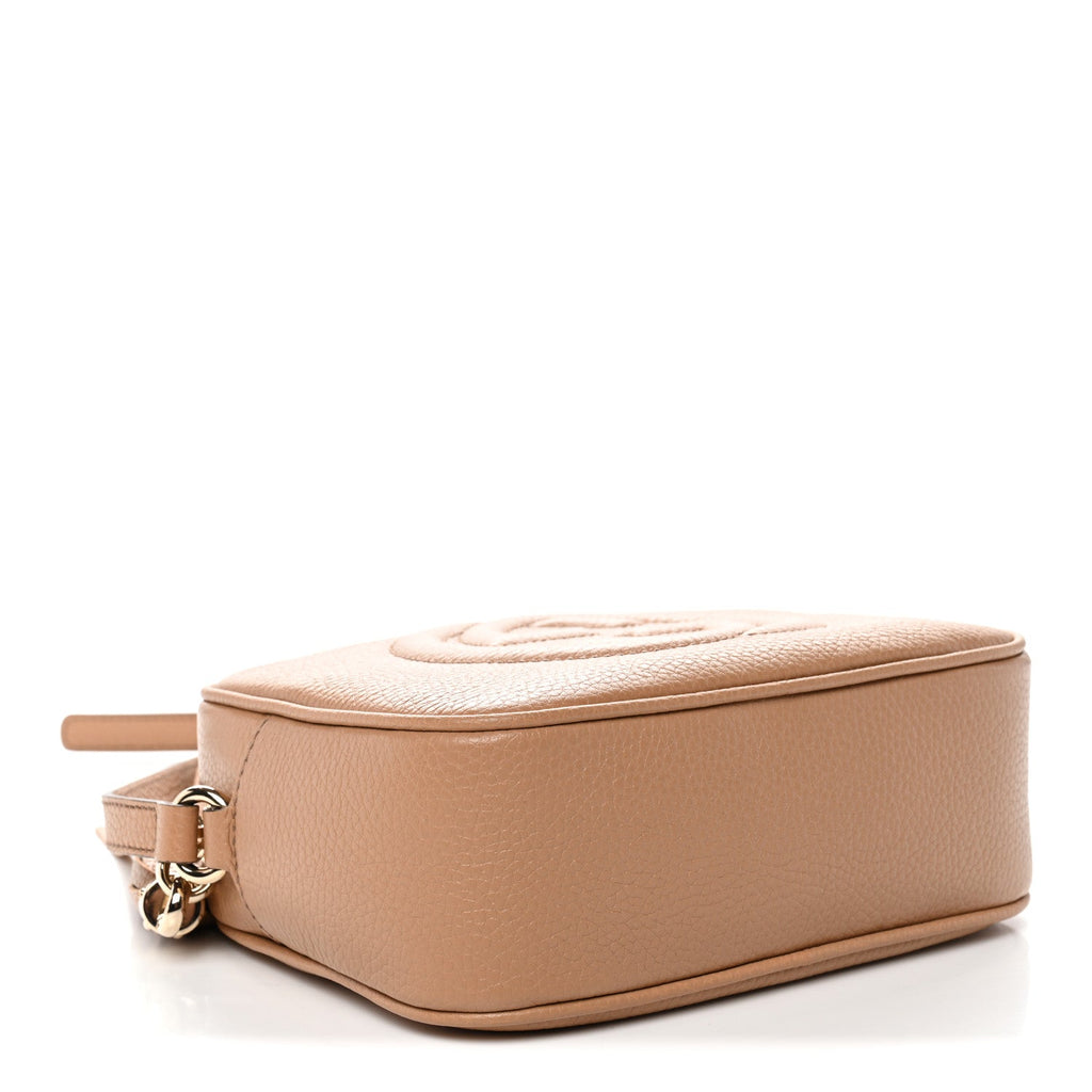 Pebbled Calfskin Small Soho Disco Bag Camelia product image 4, provided for visual reference and product detail review