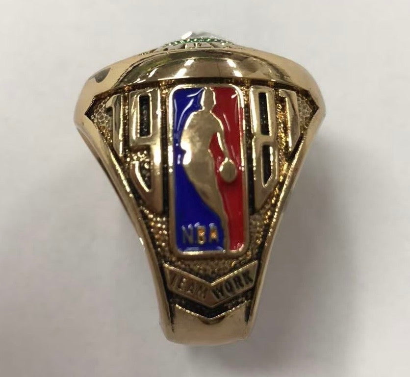 Larry Bird 1981 Boston Celtics replica NBA Championship ring product image 3
