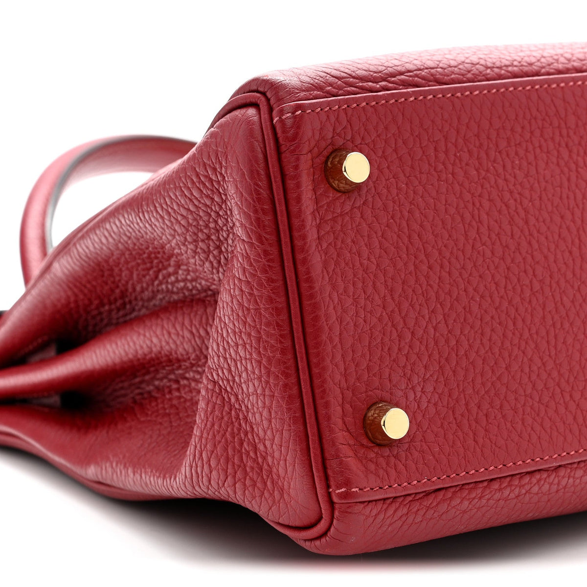 Taurillon Clemence Kelly Retourne 28 Rouge Grenat product image 9, provided for visual reference and product detail review