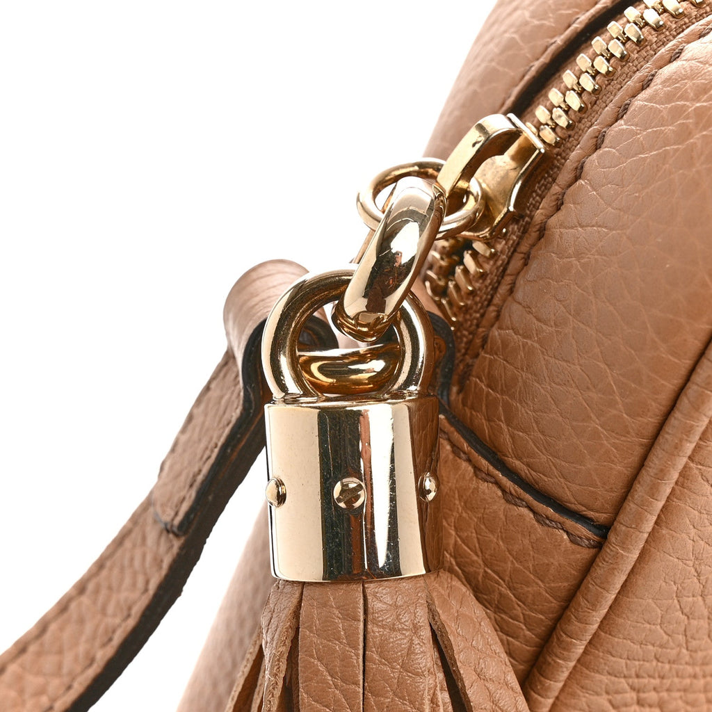Pebbled Calfskin Small Soho Disco Bag Camelia product image 12, provided for visual reference and product detail review