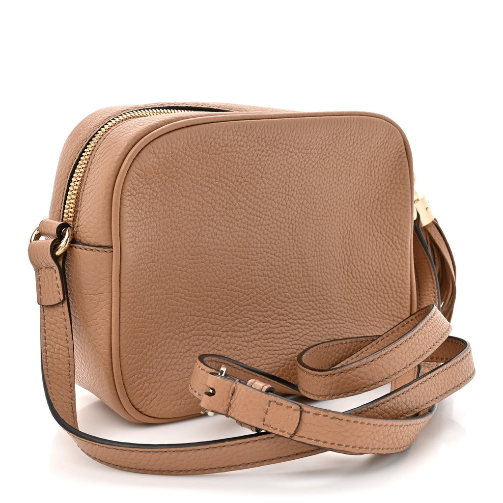 Pebbled Calfskin Small Soho Disco Bag Camelia product image 3, provided for visual reference and product detail review