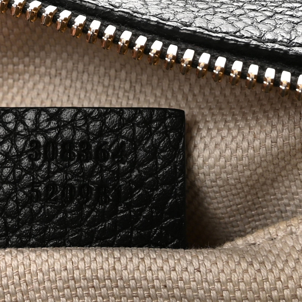 Pebbled Calfskin Small Soho Disco Bag Black product image 7, provided for visual reference and product detail review