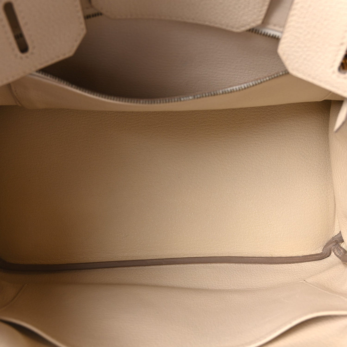 Togo Birkin 30 Craie product image 4, provided for visual reference and product detail review
