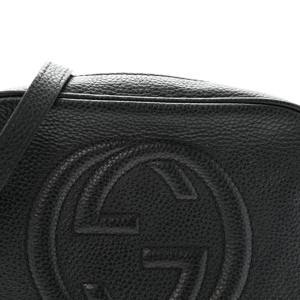 Pebbled Calfskin Small Soho Disco Bag Black product image 9, provided for visual reference and product detail review