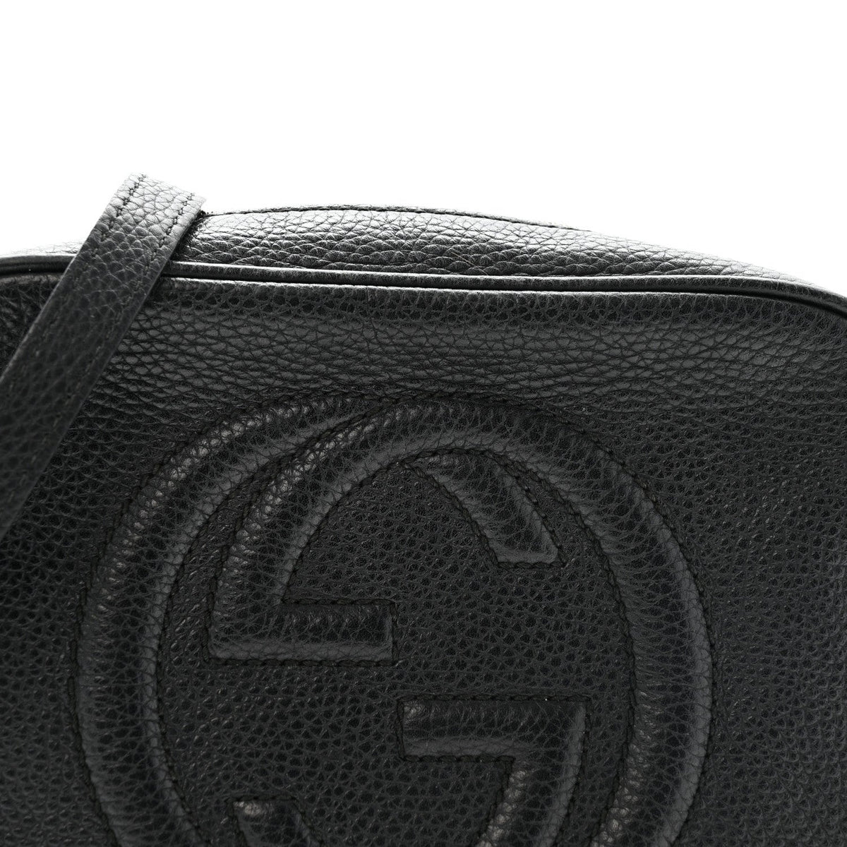 Pebbled Calfskin Small Soho Disco Bag Black product image 9, provided for visual reference and product detail review