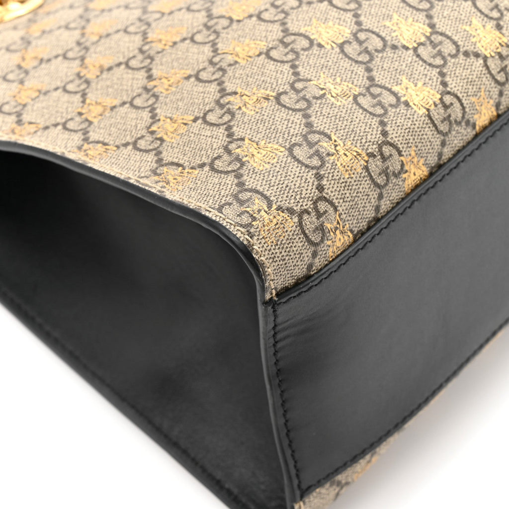 GG Supreme Monogram Bees Medium Padlock Tote Beige Oro Black product image 10, provided for visual reference and product