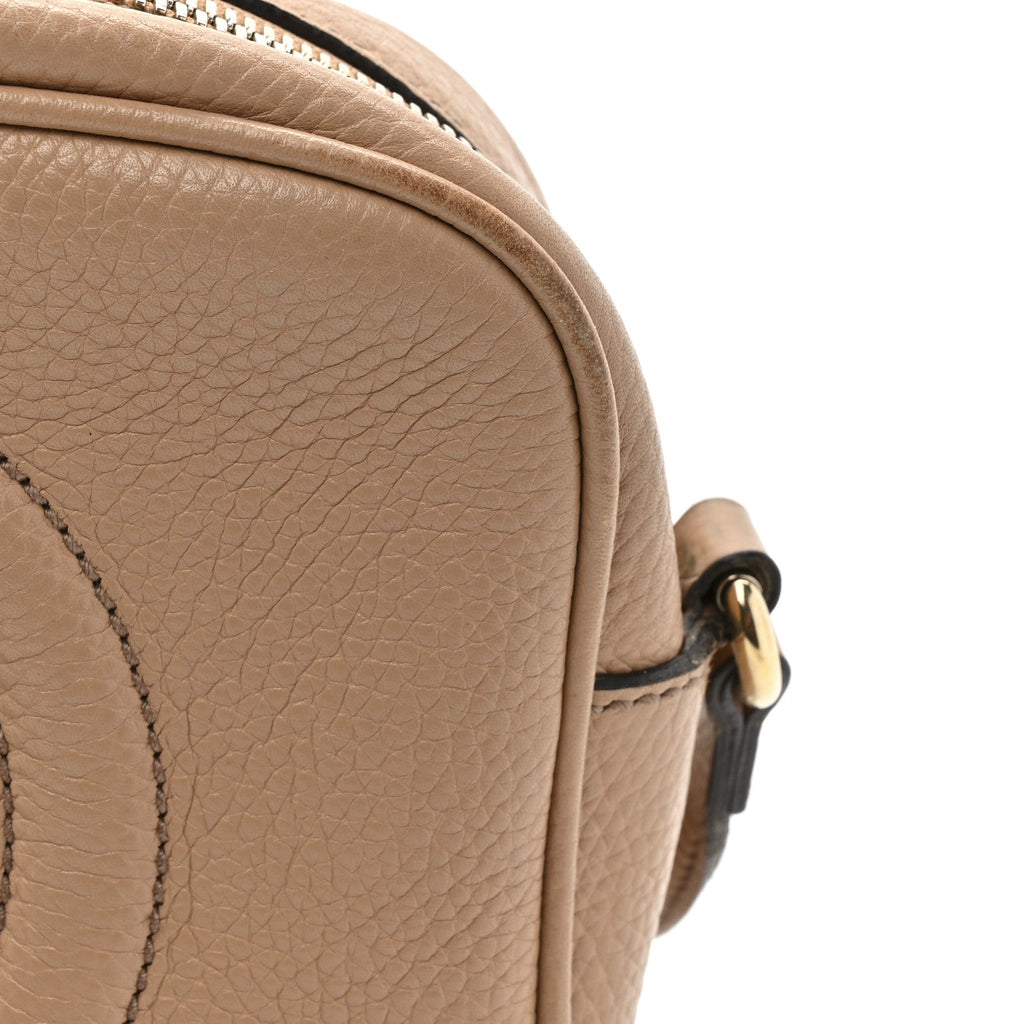 Pebbled Calfskin Small Soho Disco Bag Rose Beige product image 16, provided for visual reference and product detail review
