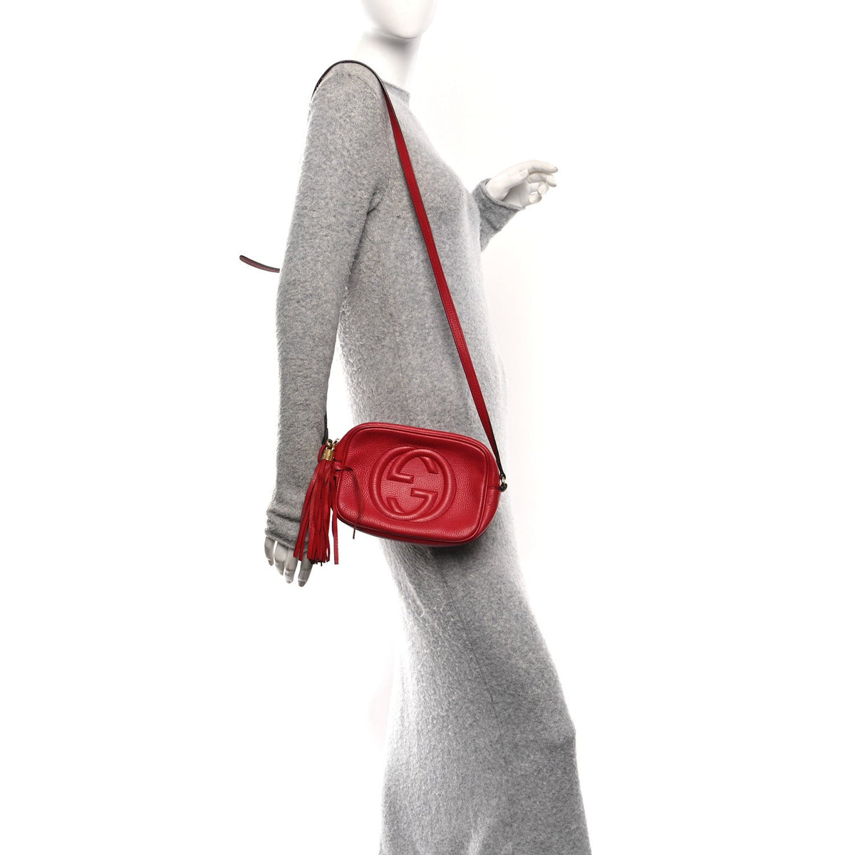 Pebbled Calfskin Small Soho Disco Bag Tabasco Red product image 2, provided for visual reference and product detail review