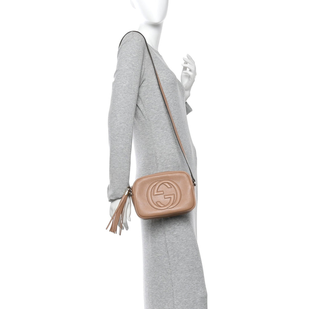 Pebbled Calfskin Small Soho Disco Bag Camelia product image 2, provided for visual reference and product detail review