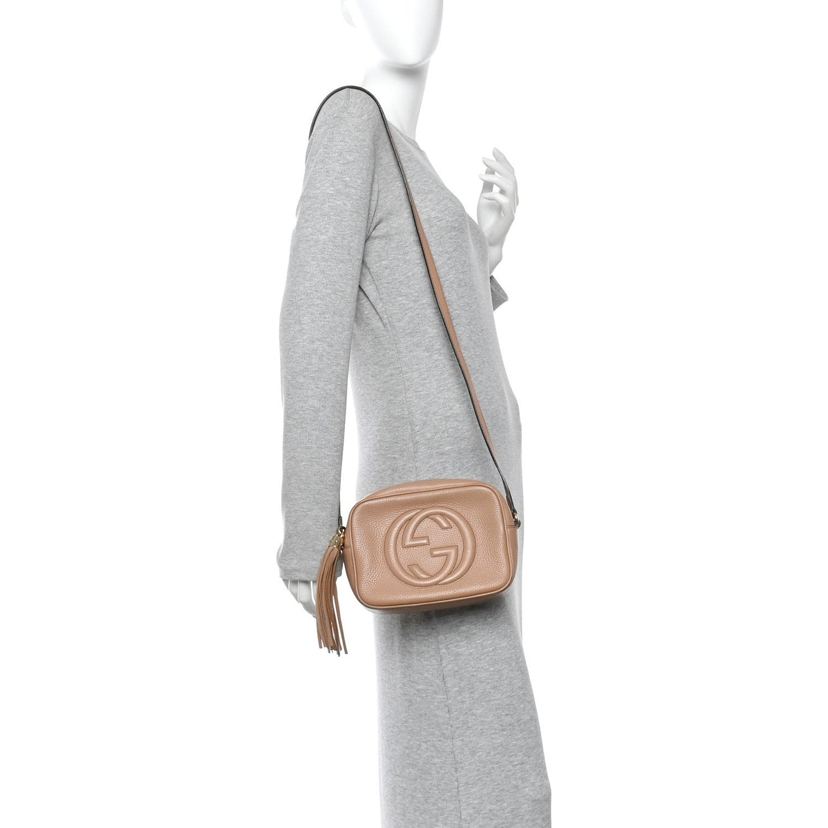 Pebbled Calfskin Small Soho Disco Bag Camelia product image 2, provided for visual reference and product detail review